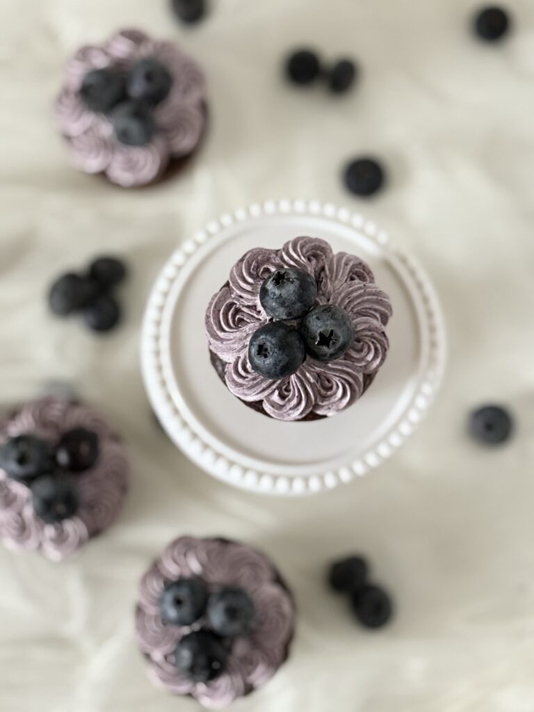 Strawberry / Blueberry Cupcakes