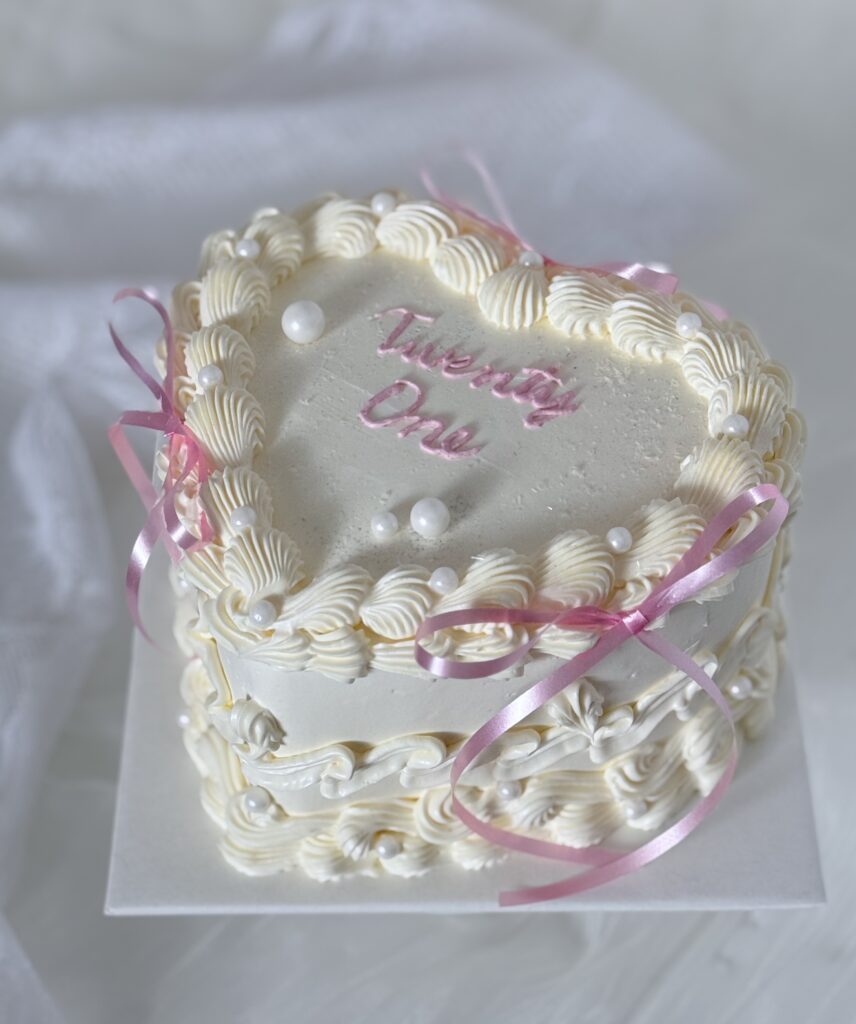 Heart Shape with Bow Cakes
